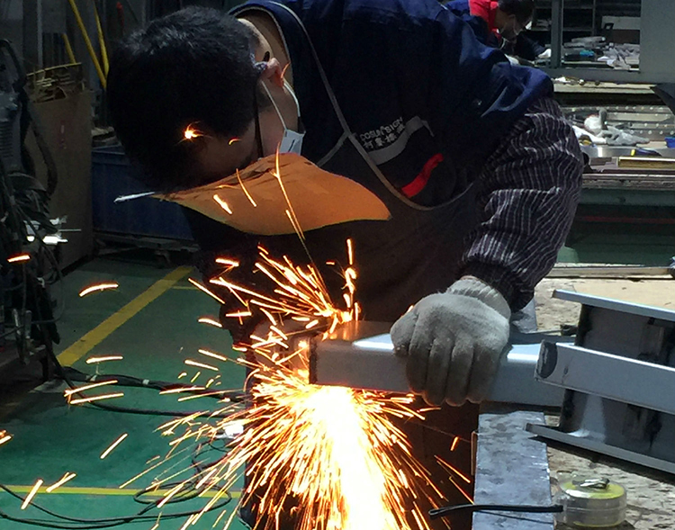 LED發(fā)光字廠家講述樓頂發(fā)光字薄板焊接時需要滿足哪些條件 LED發(fā)光字廠家講述樓頂發(fā)光字薄板焊接時需要滿足哪些條件