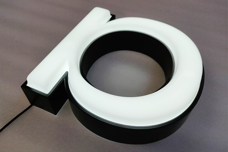 LED吸塑發(fā)光字是什么意思，有哪些優(yōu)點(diǎn)？