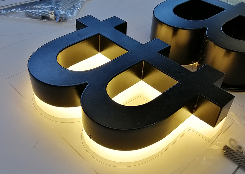 不銹鋼金屬發(fā)光字有哪幾種？