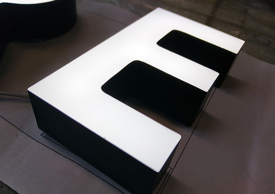 關于LED發(fā)光字質(zhì)量和品質(zhì)的幾個要求