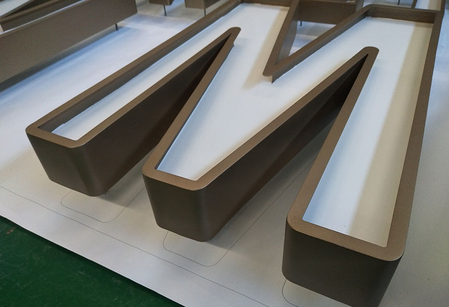 LED槽型字制作方法和步驟有哪些？