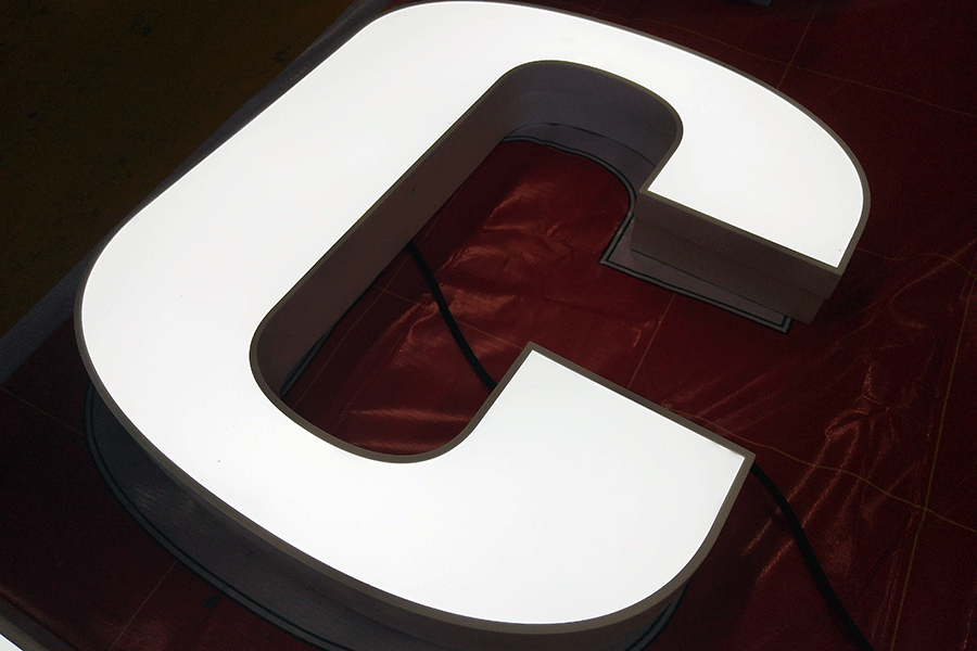 正面發(fā)光字和側(cè)面發(fā)光字怎么選擇？