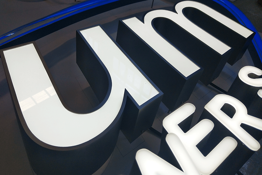 led發(fā)光字制作選擇哪種材料比較好？