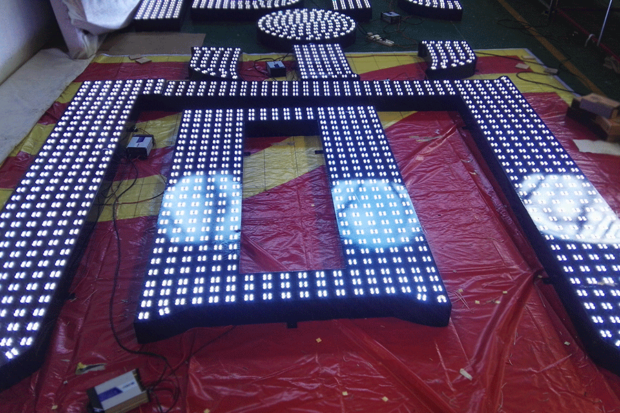 制作招牌發(fā)光字標(biāo)識(shí)常用材質(zhì)有哪些？