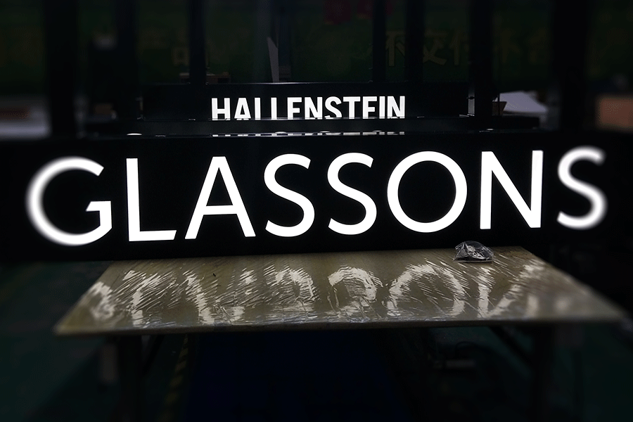 鏤空燈箱招牌有什么產(chǎn)品優(yōu)勢(shì)？