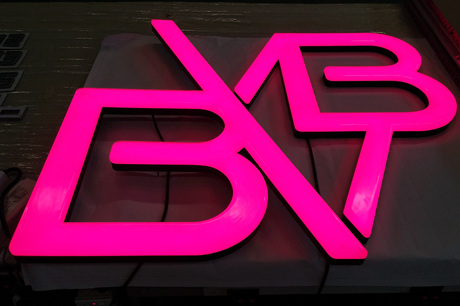 怎么選擇合適的led發(fā)光標(biāo)識(shí)牌？