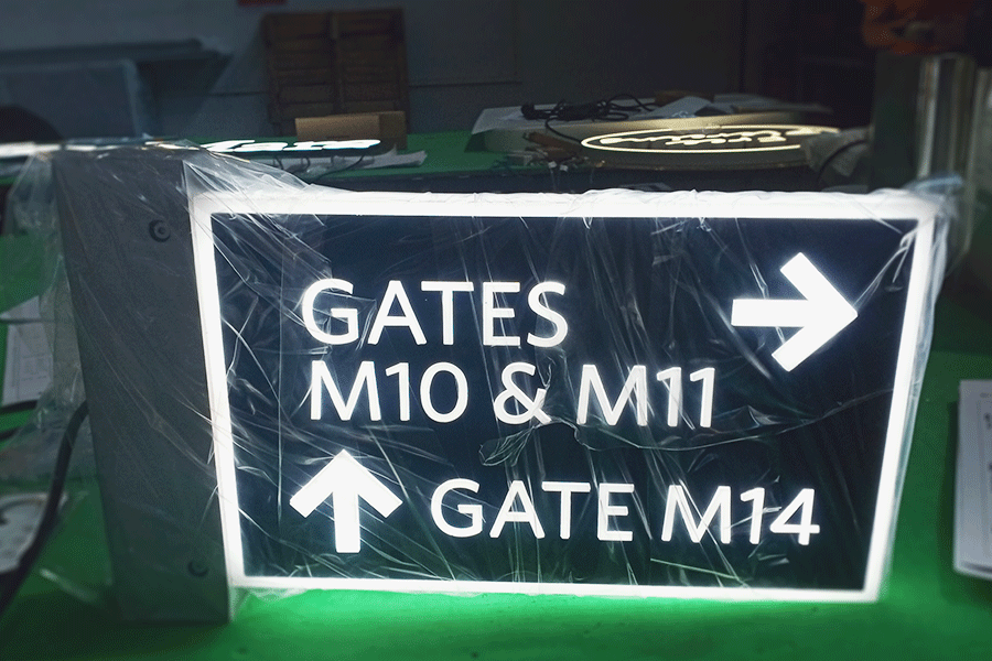 三面發(fā)光字設(shè)計(jì)制作有什么特性？