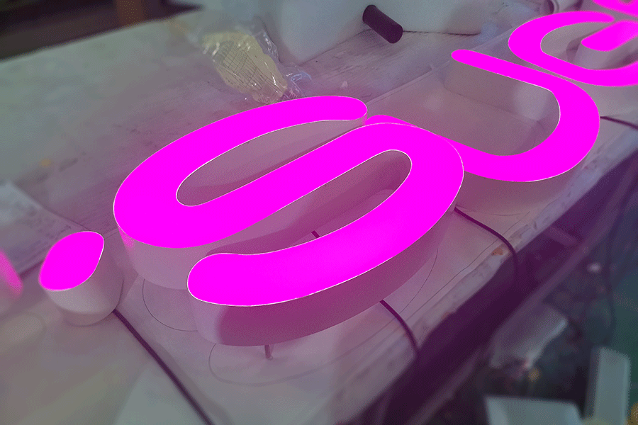 無邊字門頭招牌有哪些安裝方式？