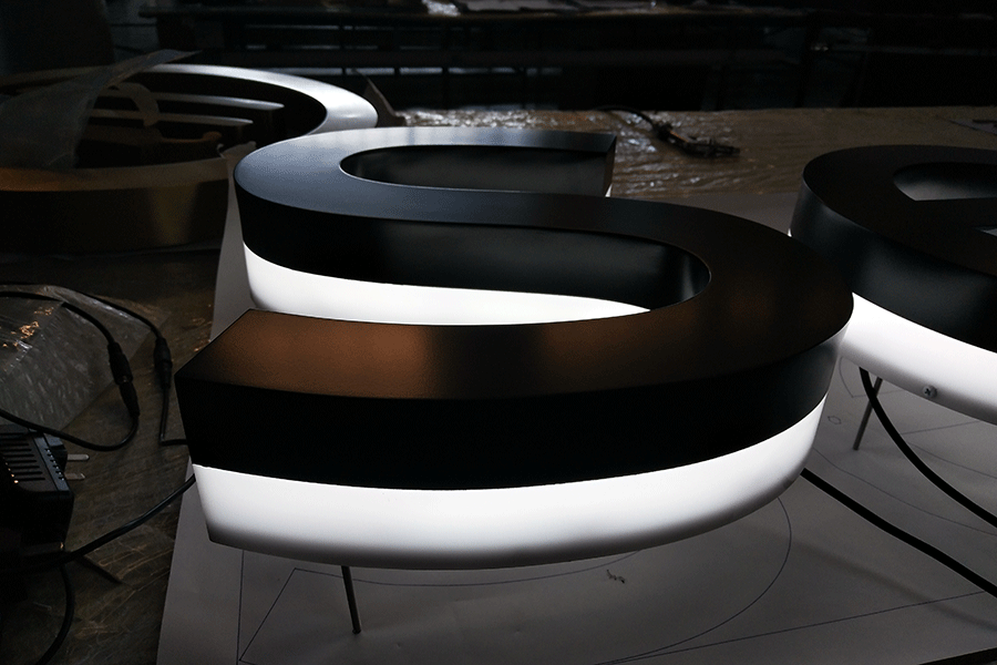 樓體發(fā)光字有哪些常用材質(zhì)？