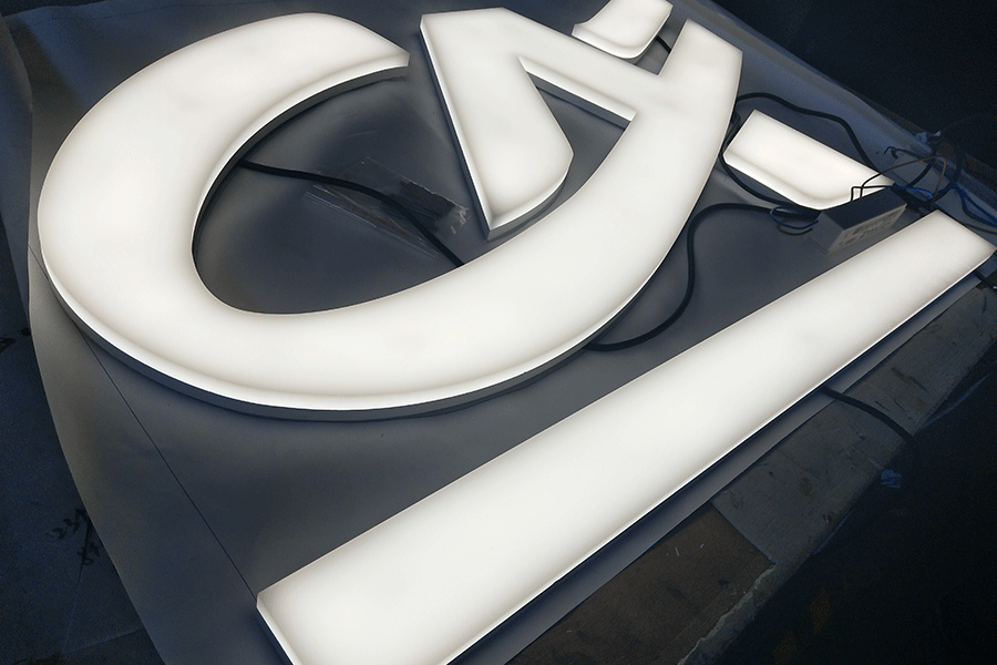 LED迷你字標(biāo)識(shí)標(biāo)牌制作有什么特點(diǎn)？